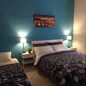 Pensjonat Amoraroma, Economy With Shared Bathrooms, Rzym